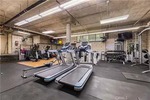 222 S Central, Los Angeles, CA 90012 - Photo 33