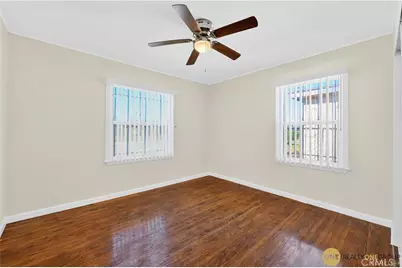 12032 Athens Way, Los Angeles, CA 90061 - Photo 23