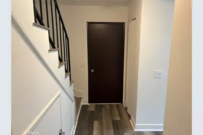 17 E Plymouth #B, Long Beach, CA 90805 - Photo 15