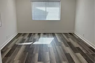 17 E Plymouth, Long Beach, CA 90805 - Photo 5