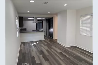 17 E Plymouth #B, Long Beach, CA 90805 - Photo 11