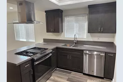 17 E Plymouth #B, Long Beach, CA 90805 - Photo 9