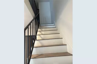 17 E Plymouth #B, Long Beach, CA 90805 - Photo 13