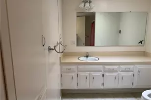 13720 St Andrews Dr M1-45J, Seal Beach, CA 90740 - Photo 9