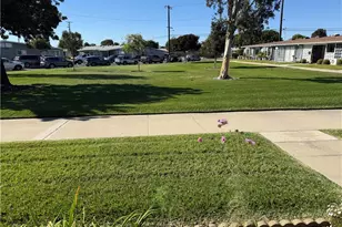 13720 St Andrews Dr M1-45J, Seal Beach, CA 90740 - Photo 15