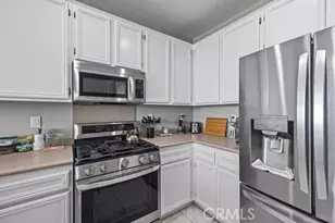 13593 Gray Hawk Ct, Eastvale, CA 92880 - Photo 7