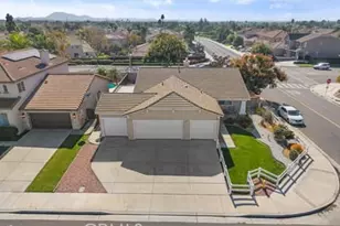 13593 Gray Hawk Ct, Eastvale, CA 92880 - Photo 31