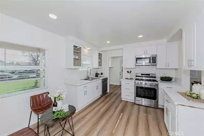 1325 E Romneya, Anaheim, CA 92805 - Photo 7