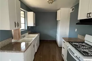 901 Wilson, Bakersfield, CA 93308 - Photo 11