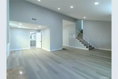 518 W Alpine, Santa Ana, CA 92707 - Photo 3