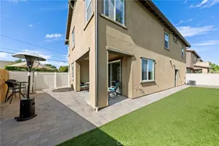 636 S Lakeshore Dr, Anaheim, CA 92806 - Photo 19