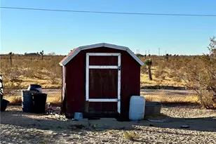 7524 Olivine Rd, Phelan, CA 92371 - Photo 29