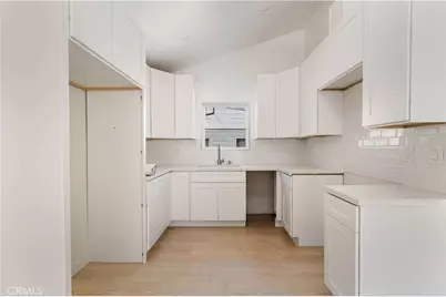 1003 Seal Way, Seal Beach, CA 90740 - Photo 41