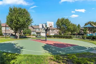 11141 Gardenhurst Ct, Riverside, CA 92505 - Photo 41