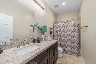 11141 Gardenhurst Ct, Riverside, CA 92505 - Photo 23