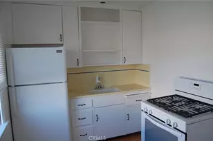 20 Roycroft Ave, Long Beach, CA 90803 - Photo 17