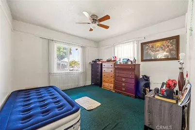 1320 W 58th Place, Los Angeles, CA 90044 - Photo 15