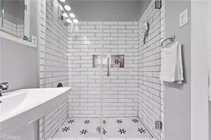 888 Linden, Long Beach, CA 90813 - Photo 7