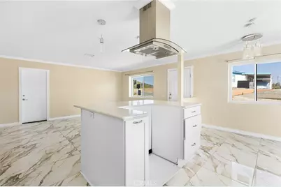 23561 Clara, Canyon Lake, CA 92587 - Photo 7