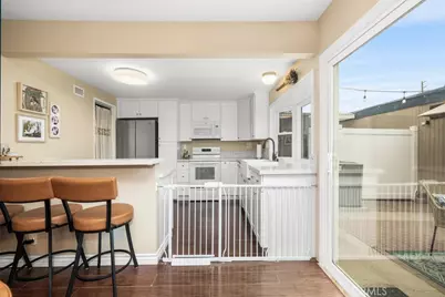 4385 Larwin, Cypress, CA 90630 - Photo 19