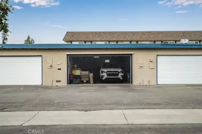 4385 Larwin, Cypress, CA 90630 - Photo 61