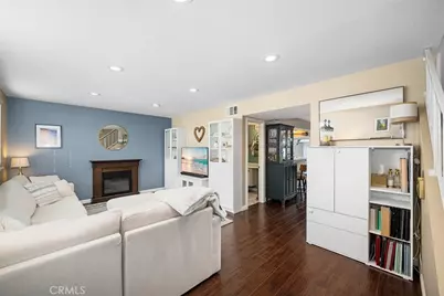 4385 Larwin, Cypress, CA 90630 - Photo 19