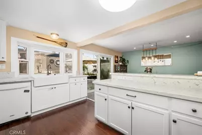 4385 Larwin, Cypress, CA 90630 - Photo 7