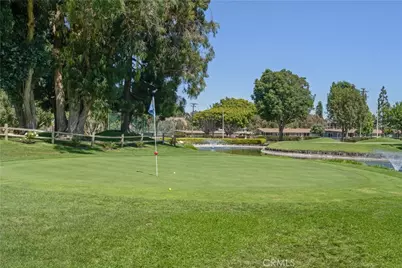 1560 Interlachen Road M12-66L, Seal Beach, CA 90740 - Photo 35