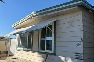 380 Santa Lucia Dr, Hemet, CA 92543 - Photo 3