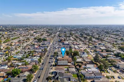 736 W Century, Los Angeles, CA 90044 - Photo 41