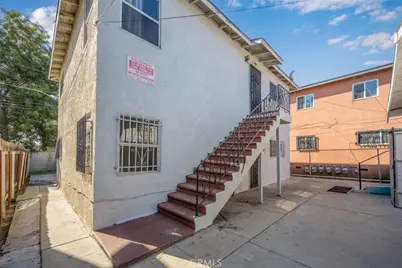 736 W Century, Los Angeles, CA 90044 - Photo 1