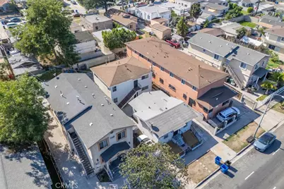 736 W Century, Los Angeles, CA 90044 - Photo 57