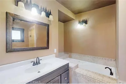 33892 Green Valley Lake Road, Green Valley Lake, CA 92341 - Photo 21