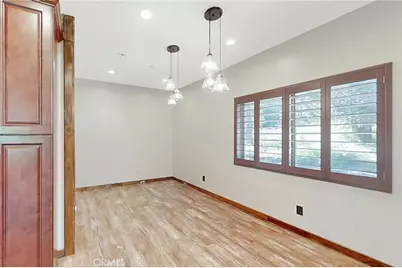 33892 Green Valley Lake Road, Green Valley Lake, CA 92341 - Photo 11