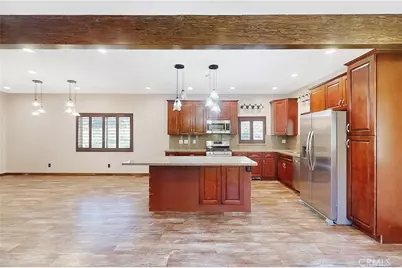 33892 Green Valley Lake Road, Green Valley Lake, CA 92341 - Photo 5