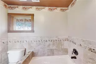 33892 Green Valley Lake Rd, Green Valley Lake, CA 92341 - Photo 27