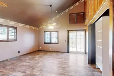 33892 Green Valley Lake Road, Green Valley Lake, CA 92341 - Photo 17