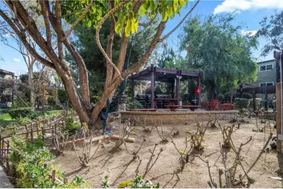 5860 Benner #303, Los Angeles, CA 90042 - Photo 15