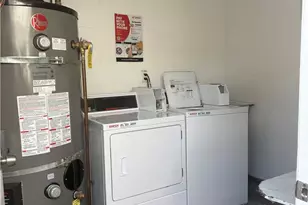 8324 Alameda, Downey, CA 90242 - Photo 5