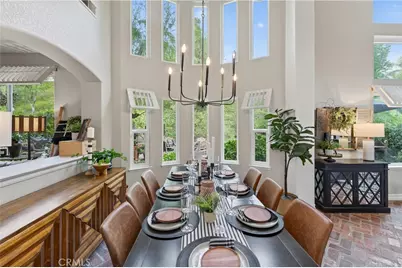 21352 Silvertree Lane, Rancho Santa Margarita, CA 92679 - Photo 11