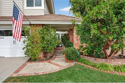 21352 Silvertree Lane, Rancho Santa Margarita, CA 92679 - Photo 3