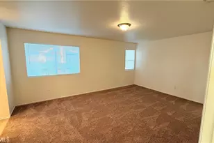 15664 Kadota, Victorville, CA 92395 - Photo 23