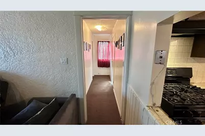 407 S Vancouver Avenue, Los Angeles, CA 90022 - Photo 9