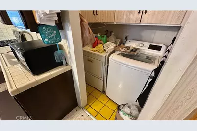 407 S Vancouver Avenue, Los Angeles, CA 90022 - Photo 13