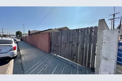 407 S Vancouver Avenue, Los Angeles, CA 90022 - Photo 7