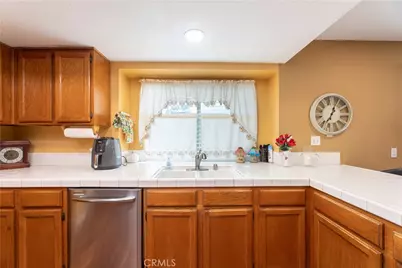 11541 Plane Tree, Fontana, CA 92337 - Photo 23