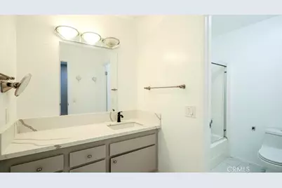 10136 Montecito Plz, Garden Grove, CA 92840 - Photo 13