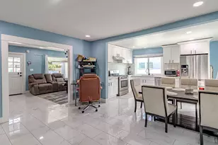 1130 W Chestnut, Santa Ana, CA 92703 - Photo 3