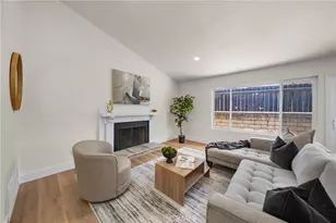 29589 Mira Loma Dr, Temecula, CA 92592 - Photo 5