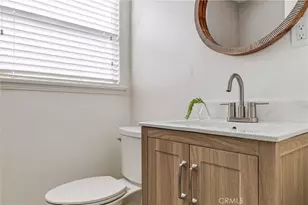 12155 Dunrobin, Downey, CA 90242 - Photo 17